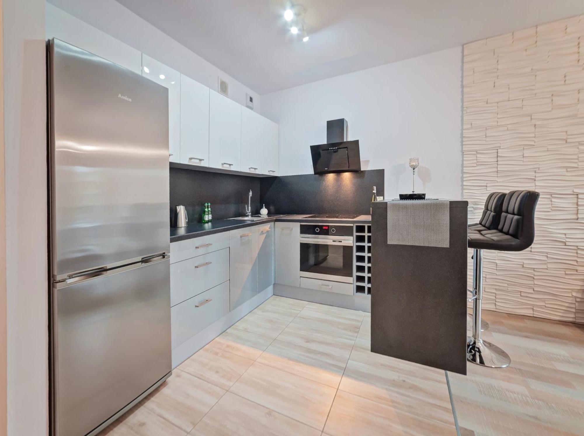 Apartamenty Homely Place Casa Verona - Stary Rynek - Parking พอซนาน ห้อง รูปภาพ