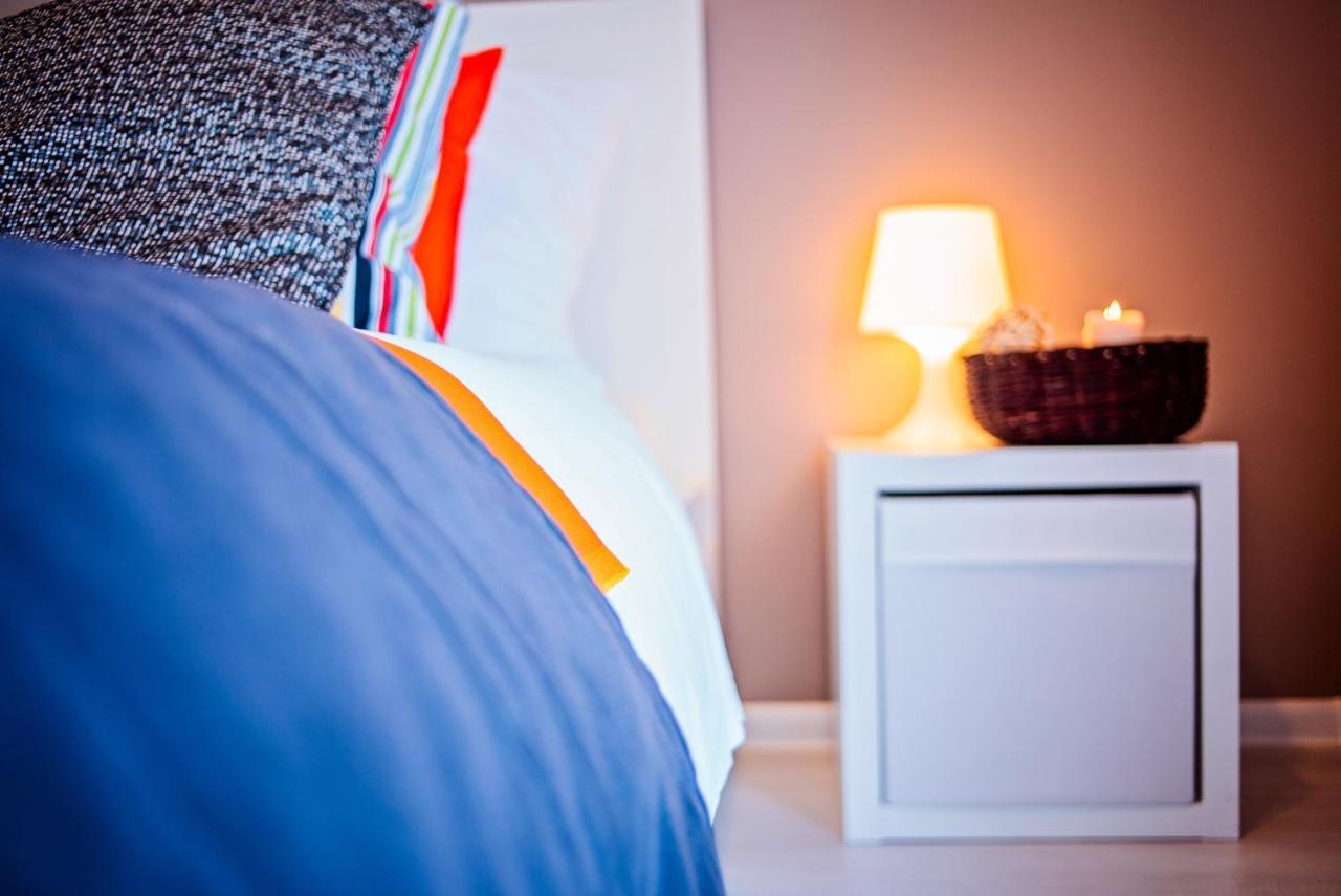 Apartamenty Homely Place Casa Verona - Stary Rynek - Parking พอซนาน ภายนอก รูปภาพ