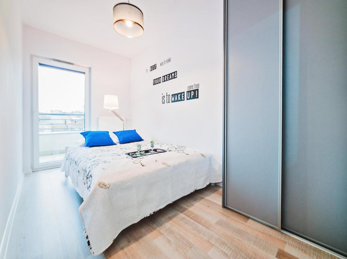 Apartamenty Homely Place Casa Verona - Stary Rynek - Parking พอซนาน ภายนอก รูปภาพ