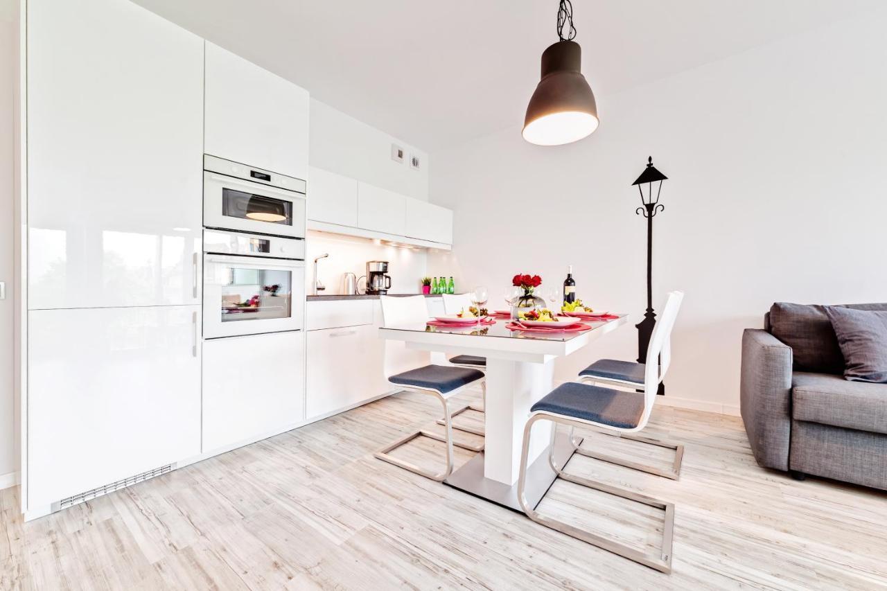 Apartamenty Homely Place Casa Verona - Stary Rynek - Parking พอซนาน ภายนอก รูปภาพ